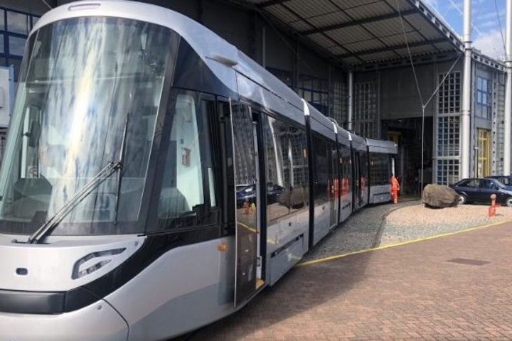 Straks zien we deze tram vaker in het Amsterdamse straatbeeld.