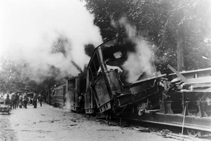 Trambotsing bij Laren op 7 augustus 1927.