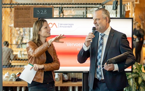 Bestuurder Gerard Slegers aan het woord tijdens het Vervoerregio circulair diner op 31 maart 2022