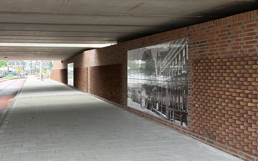 Foto van fietstunnel Brug Ouderkerk- Amstelveen zijde