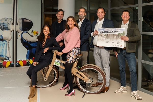 Startsein Fietsservicepunt Schiphol Noord