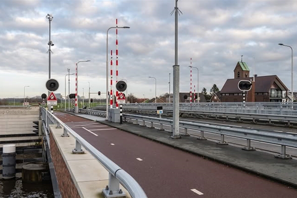 Weekendafsluitingen Brug Ouderkerk