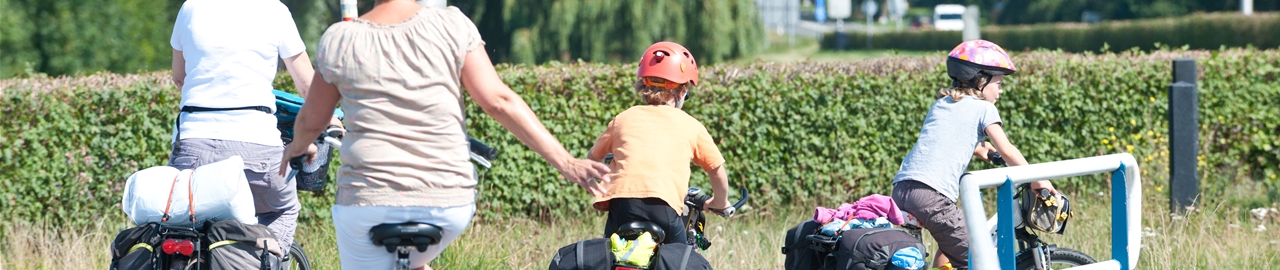 Gezin op fiets