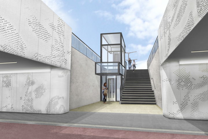 De halte Ouderkerkerlaan is qua inrichting en trapopgang vergelijkbaar met halte Onderuit.